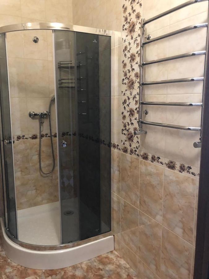 Hotel Гостиный Двор Надежда à Khlibodarske Extérieur photo